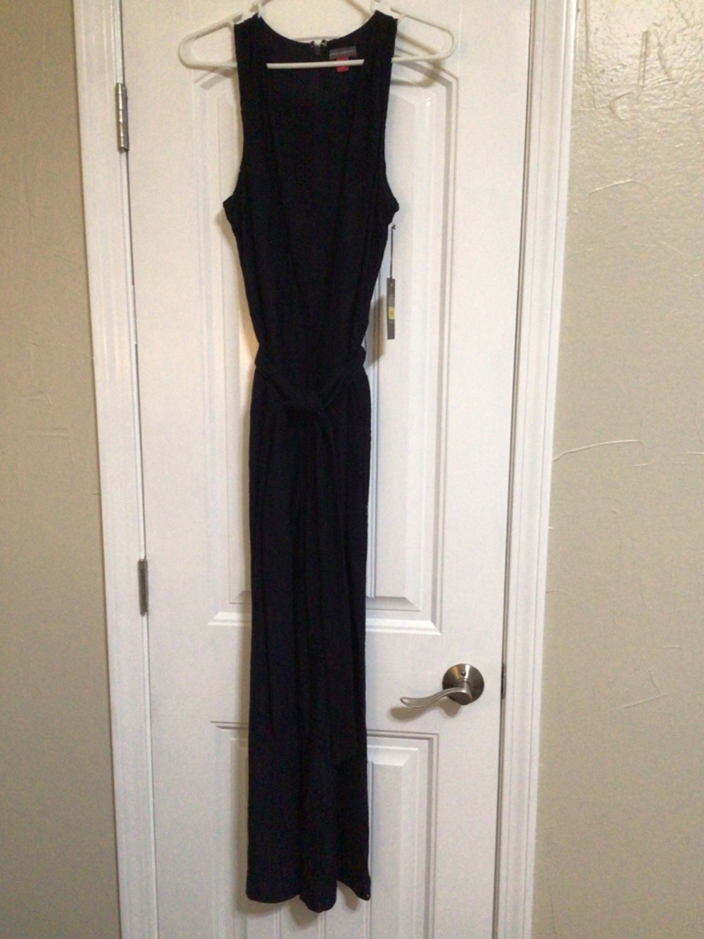 VINCE CAMUTO~ Navy Eyelet Sleeveless Romper~ Size~8